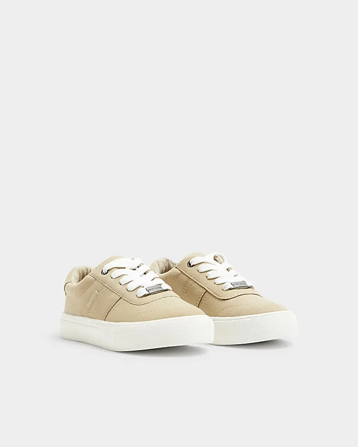 Boys stone nubuck smart trainers