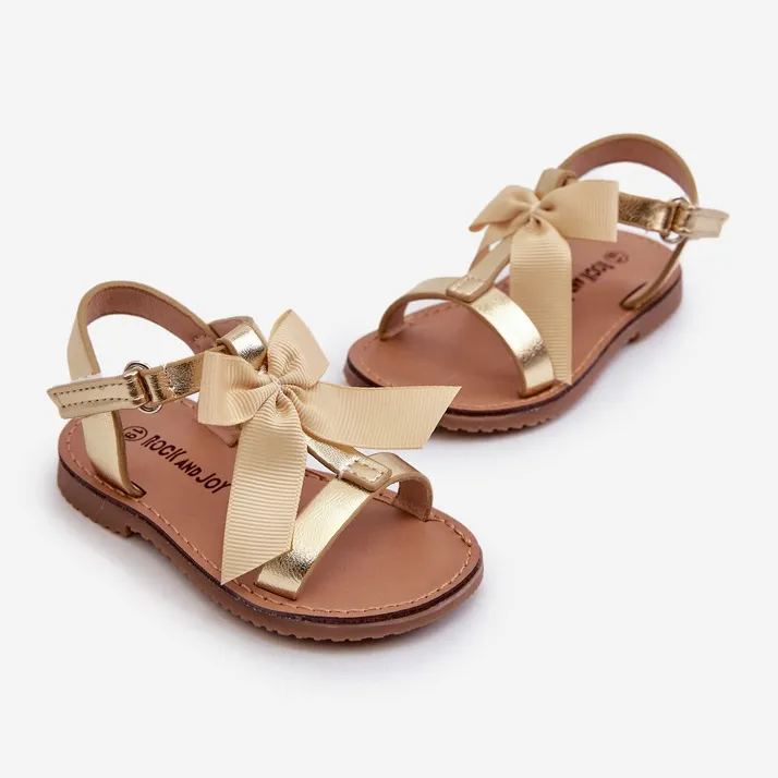 Children's sandals with a Velcro bow, gold Joratia golden