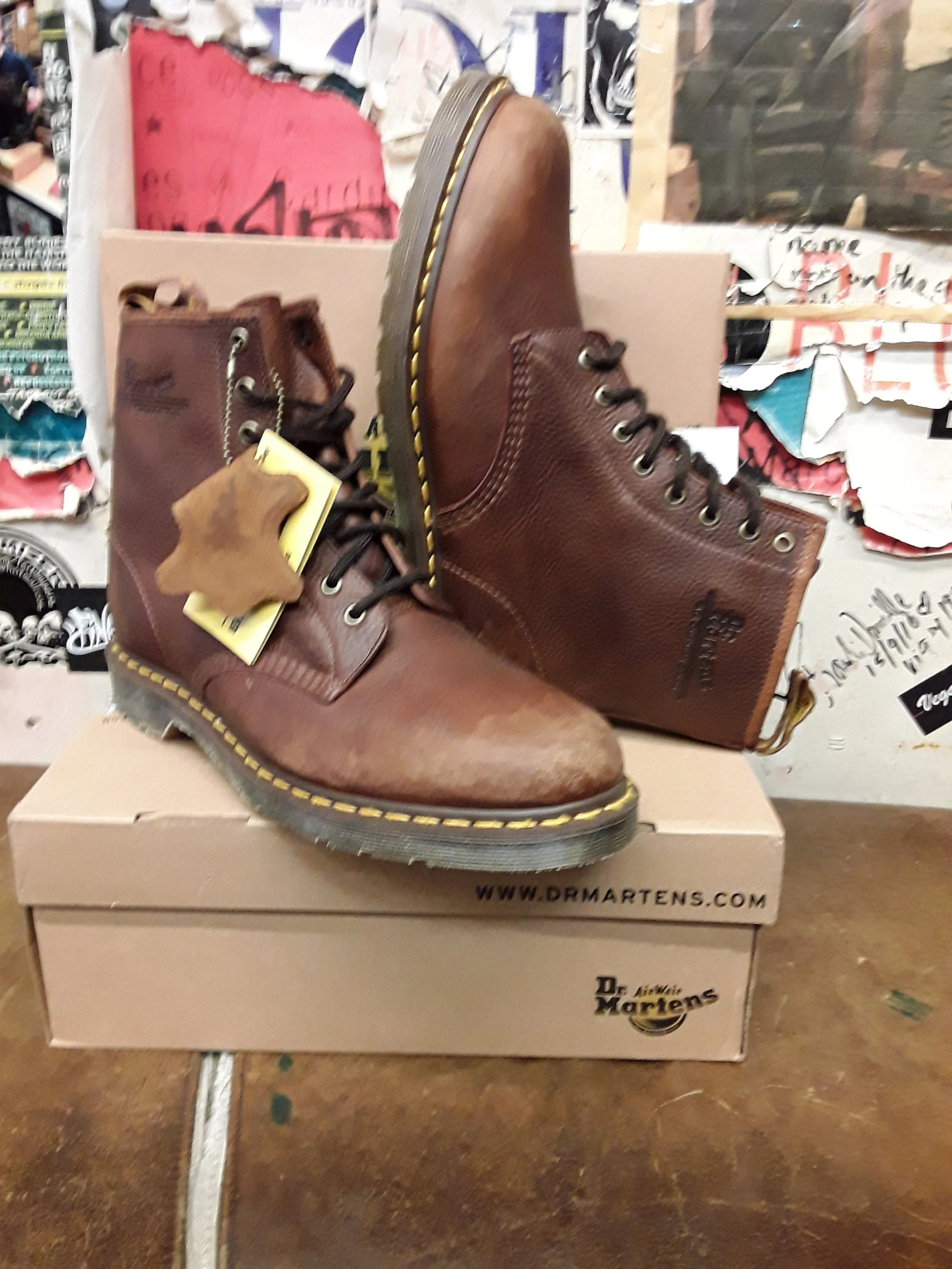 Dr Martens 1460 Tan Worn Out Grizzly Size 10