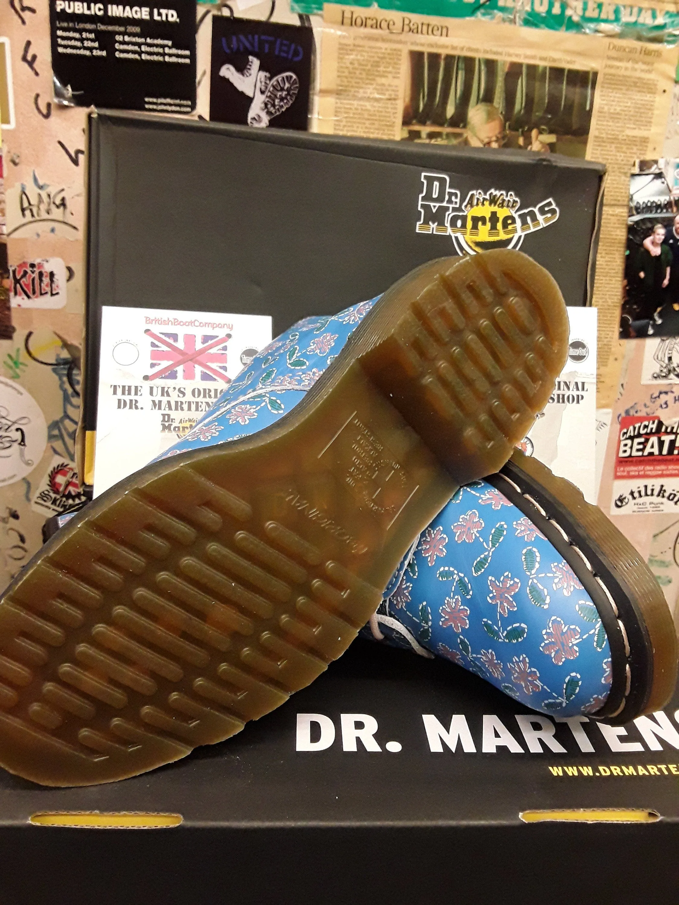 DR MARTENS 1460Z cornflowers blue. Limited Edition,  Various sizes.