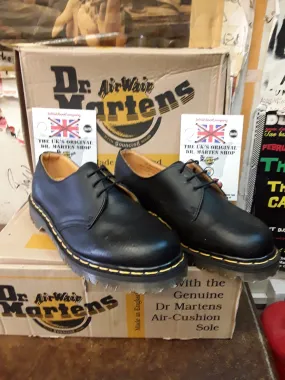 Dr Martens 1461z Ben Black  Greasy Made  in  England Size 7