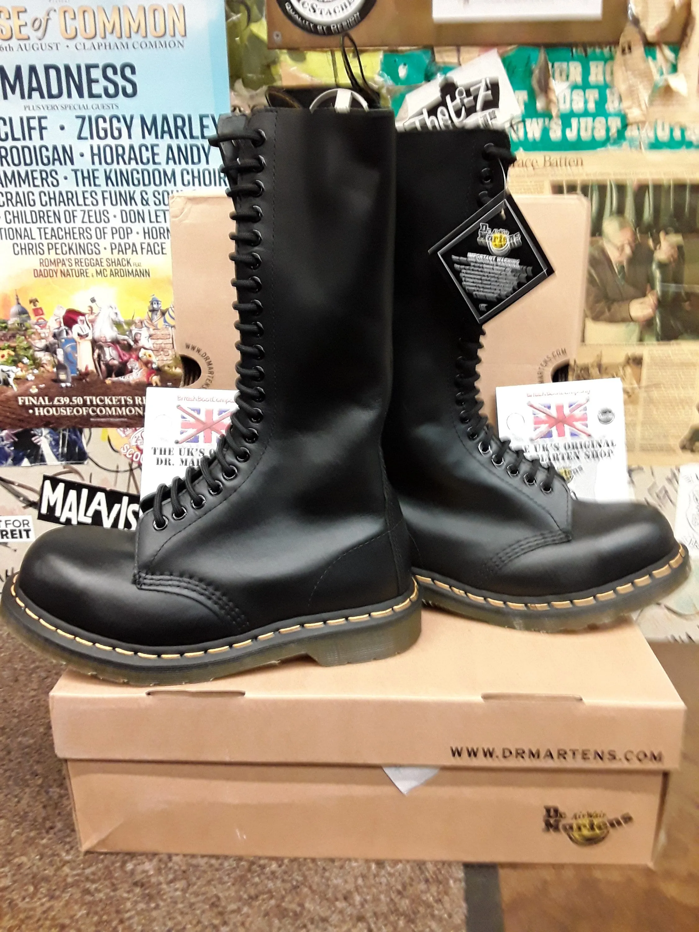 Dr Martens 1942, size UK 3-12, Black 20 Hole Steel