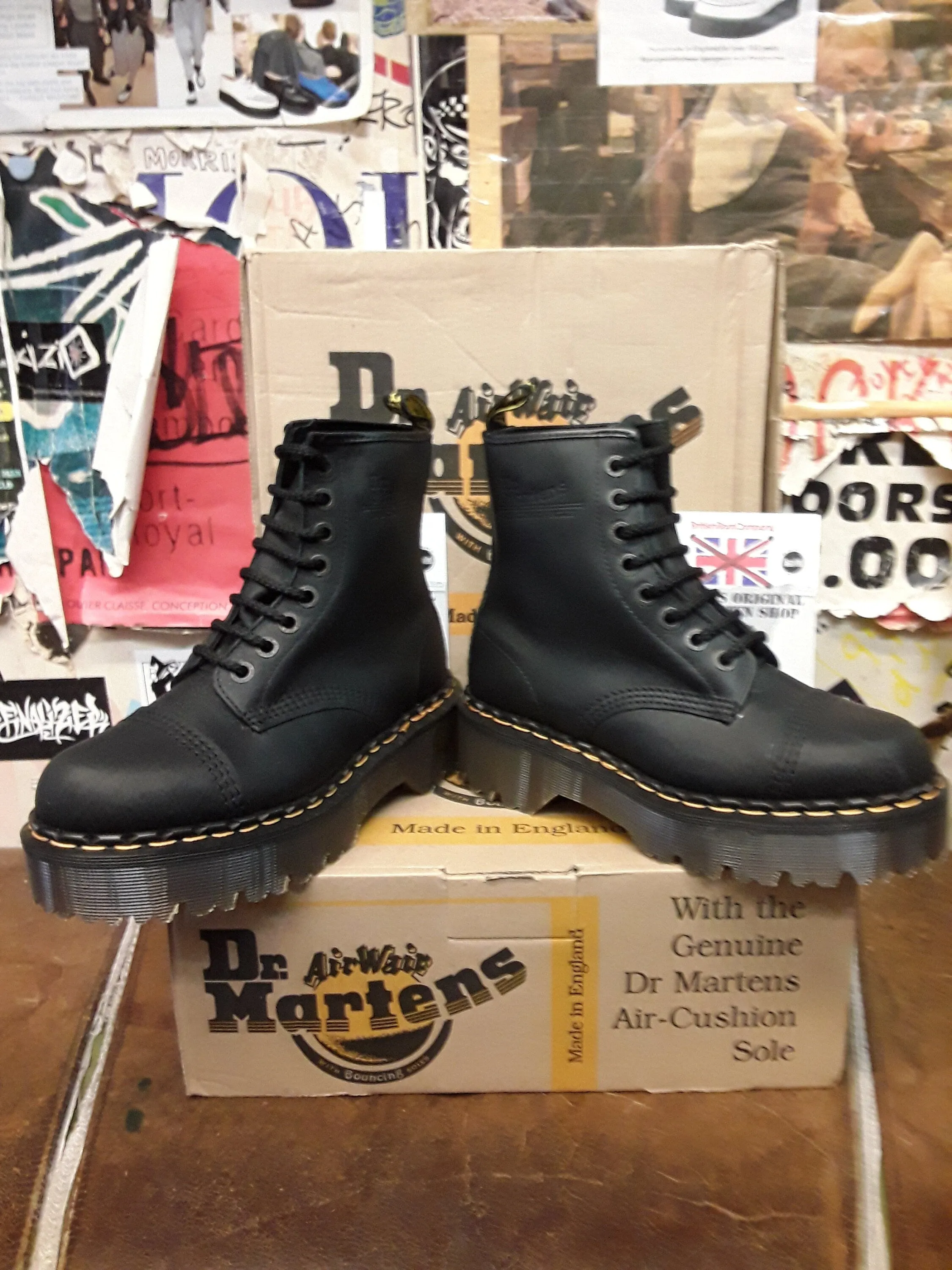 Dr Martens 8265 Black Waxy Made in England  Envy Sole Size 5