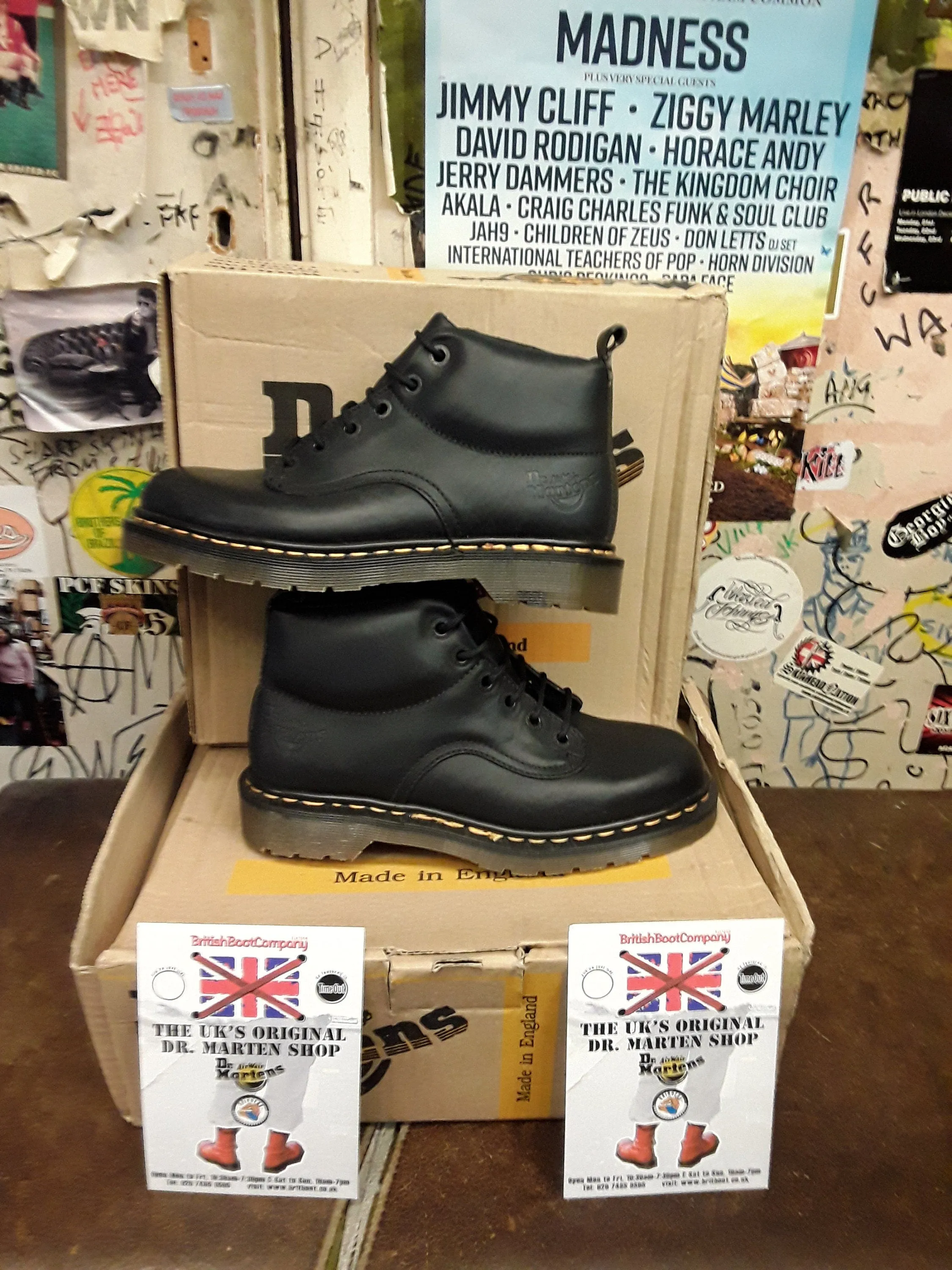 Dr Martens 8315 Made in England Black Greasy 6 Hole Size 7