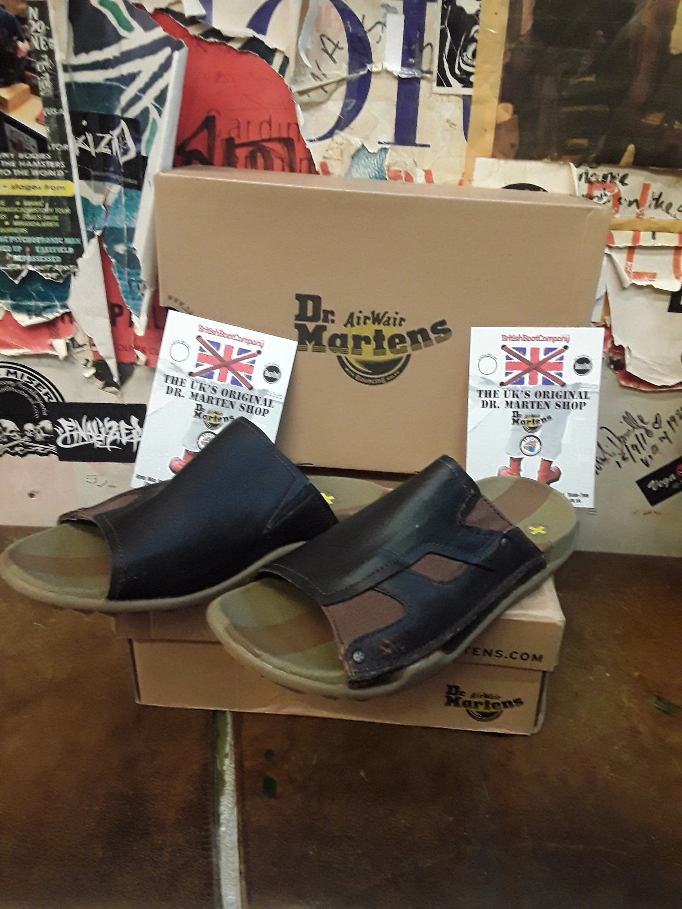 Dr Martens 8c35 Mens Brown Sandal Size 10