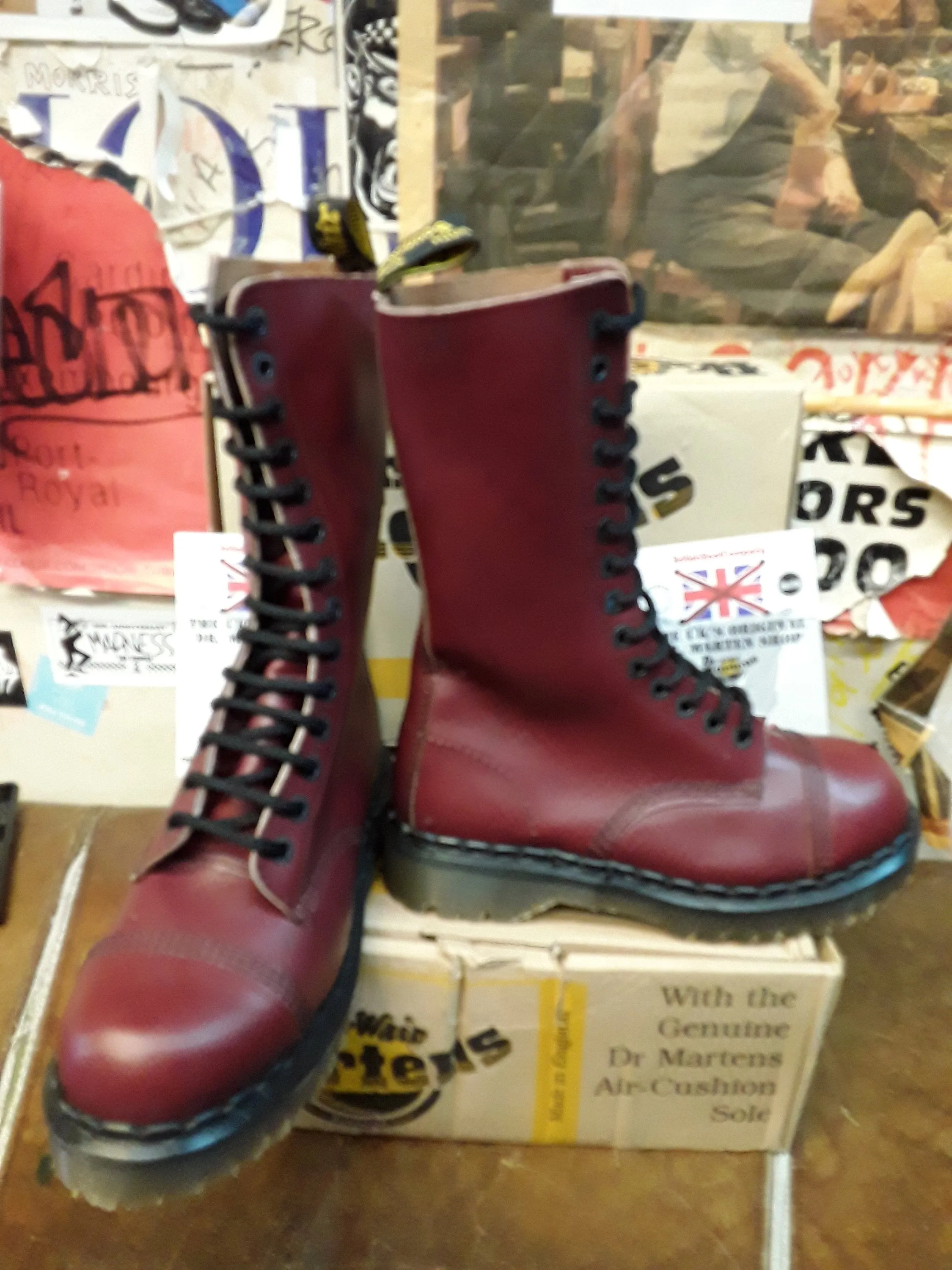 Dr Martens 9623 Cherry 14 Hole Made in England Size 6