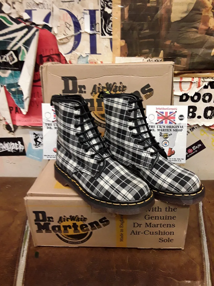 Dr Martens Black and White Plaid Made in England Size 4