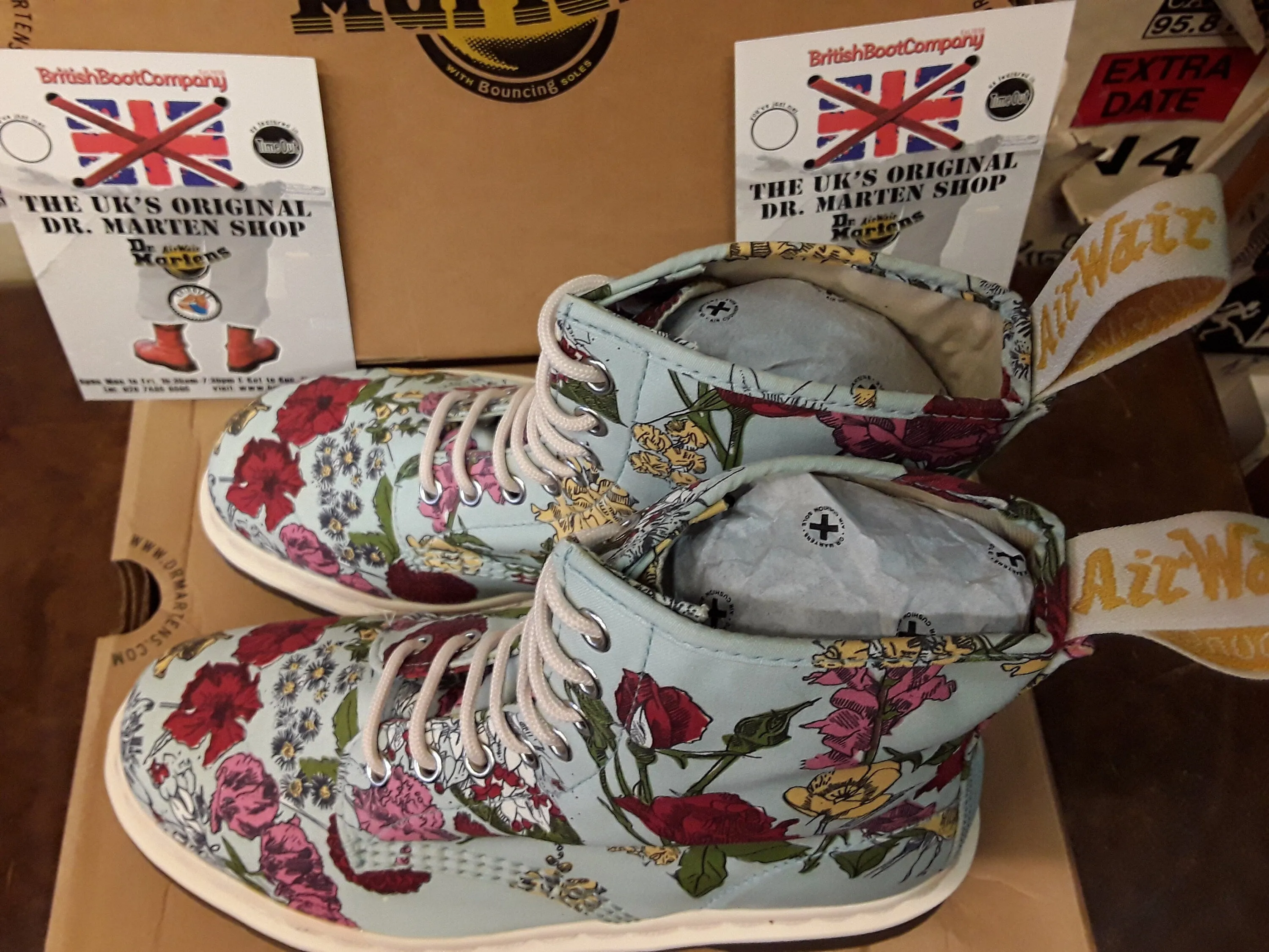 Dr Martens Cashlin Blue Floral Garden,  limited Edition Fabric print 1460z, Various sizes.