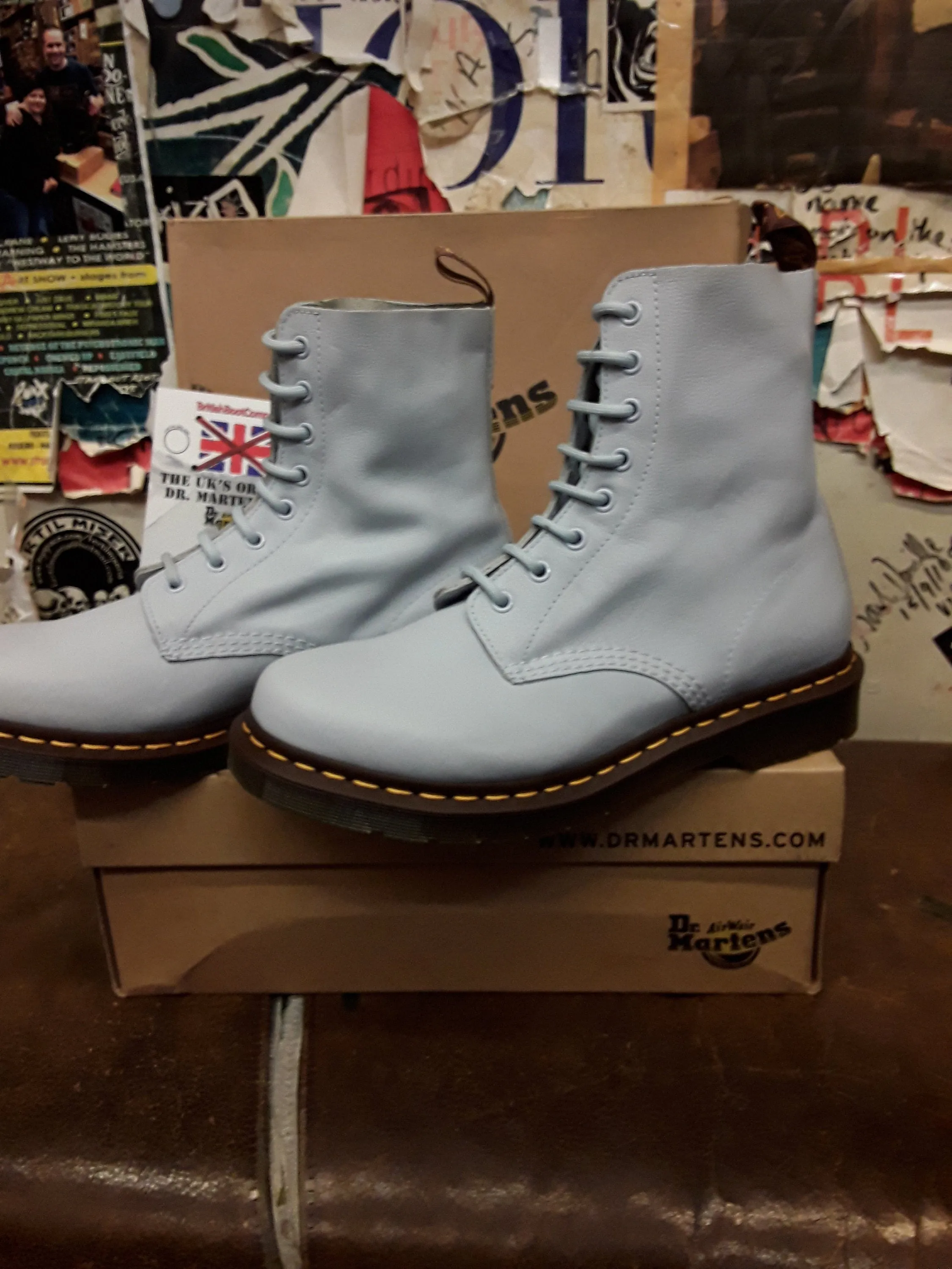 Dr Martens Pascal Blue Moon Virginia Size 8