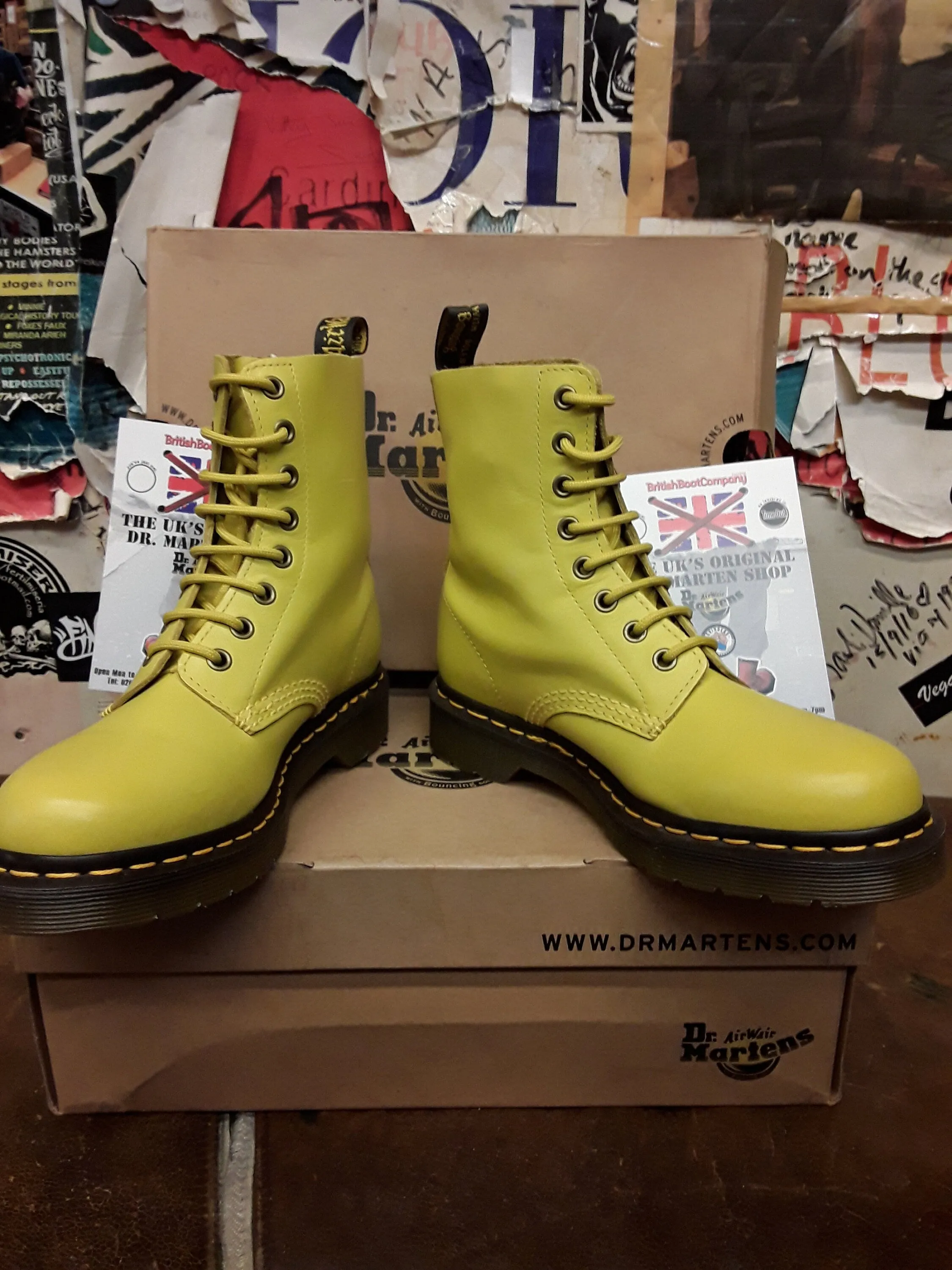 Dr Martens Pascal Sun Yellow Soft Leather Size 5