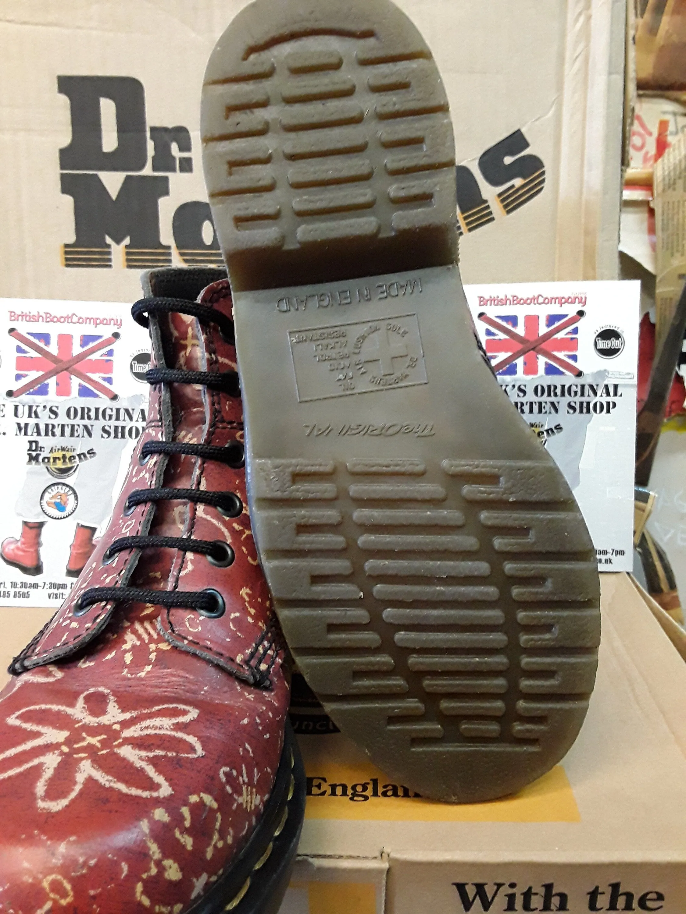 Dr Martens Vintage Terracotta Mistle flowers 6 hole,  Made in England Size 4