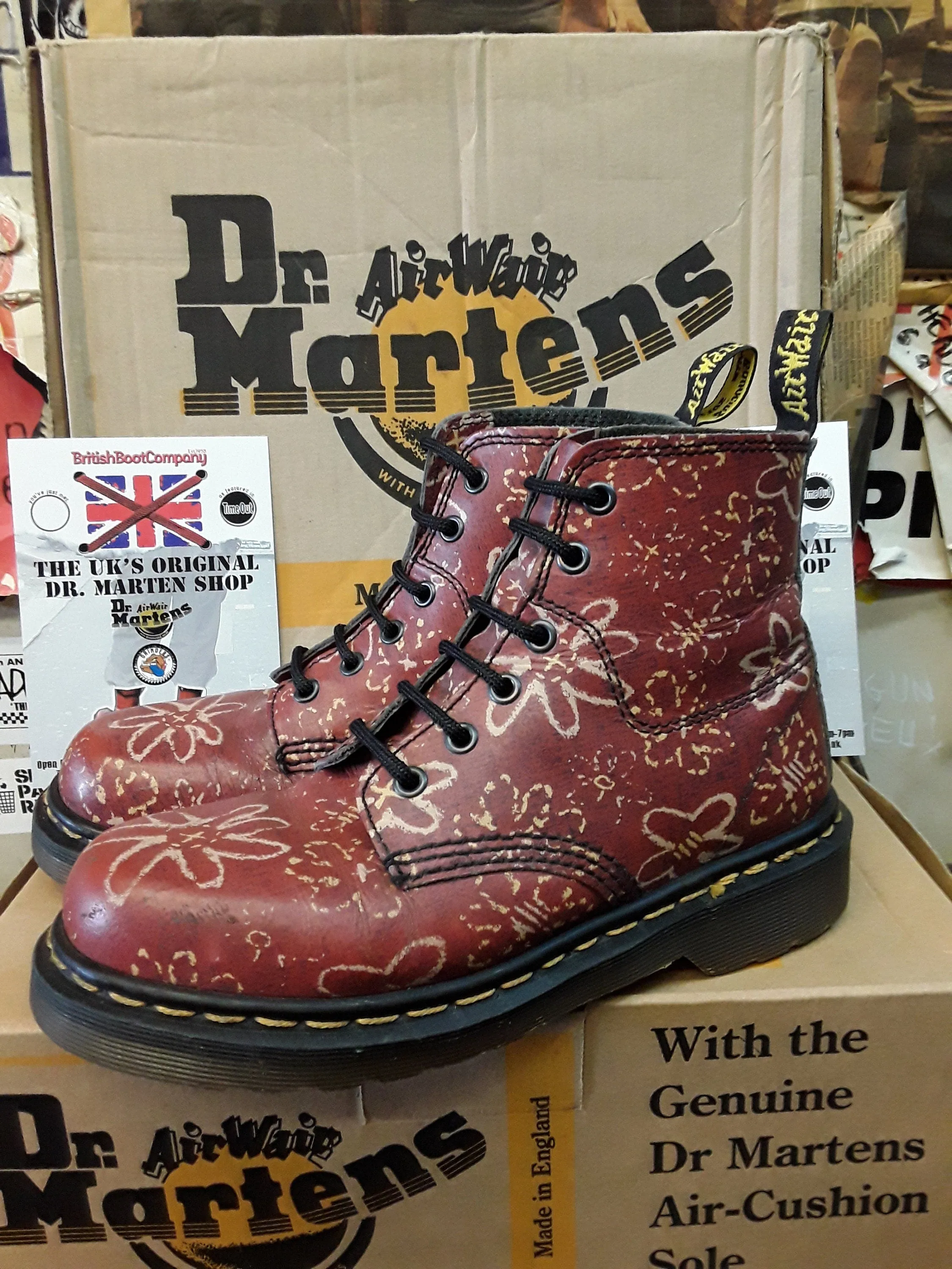 Dr Martens Vintage Terracotta Mistle flowers 6 hole,  Made in England Size 4