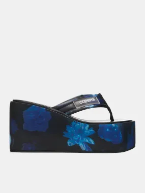 Holographic Wedge Sandals (COPSH09223-BLUE-BLACK)