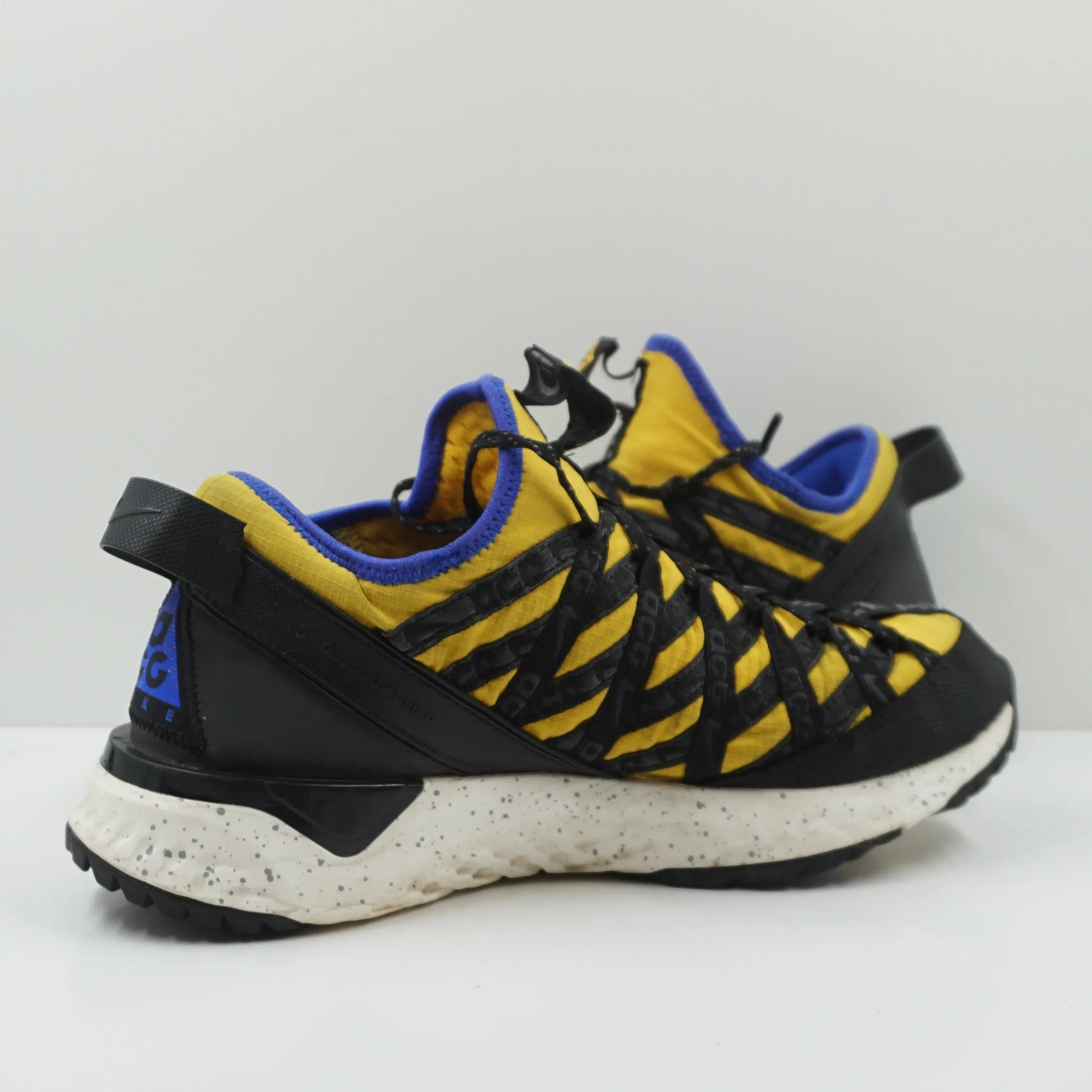 Nike ACG React Terra Gobe Amarillo