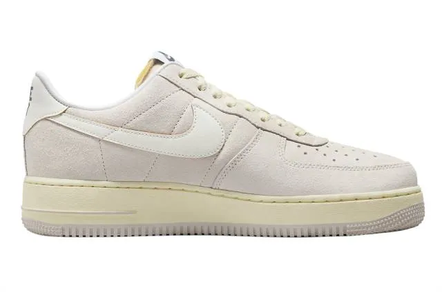 Nike Air Force 1 '07 (Athletic Department/ Cream/ Light ...