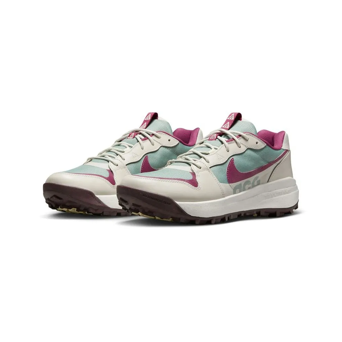 Nike Men's ACG Lowcate