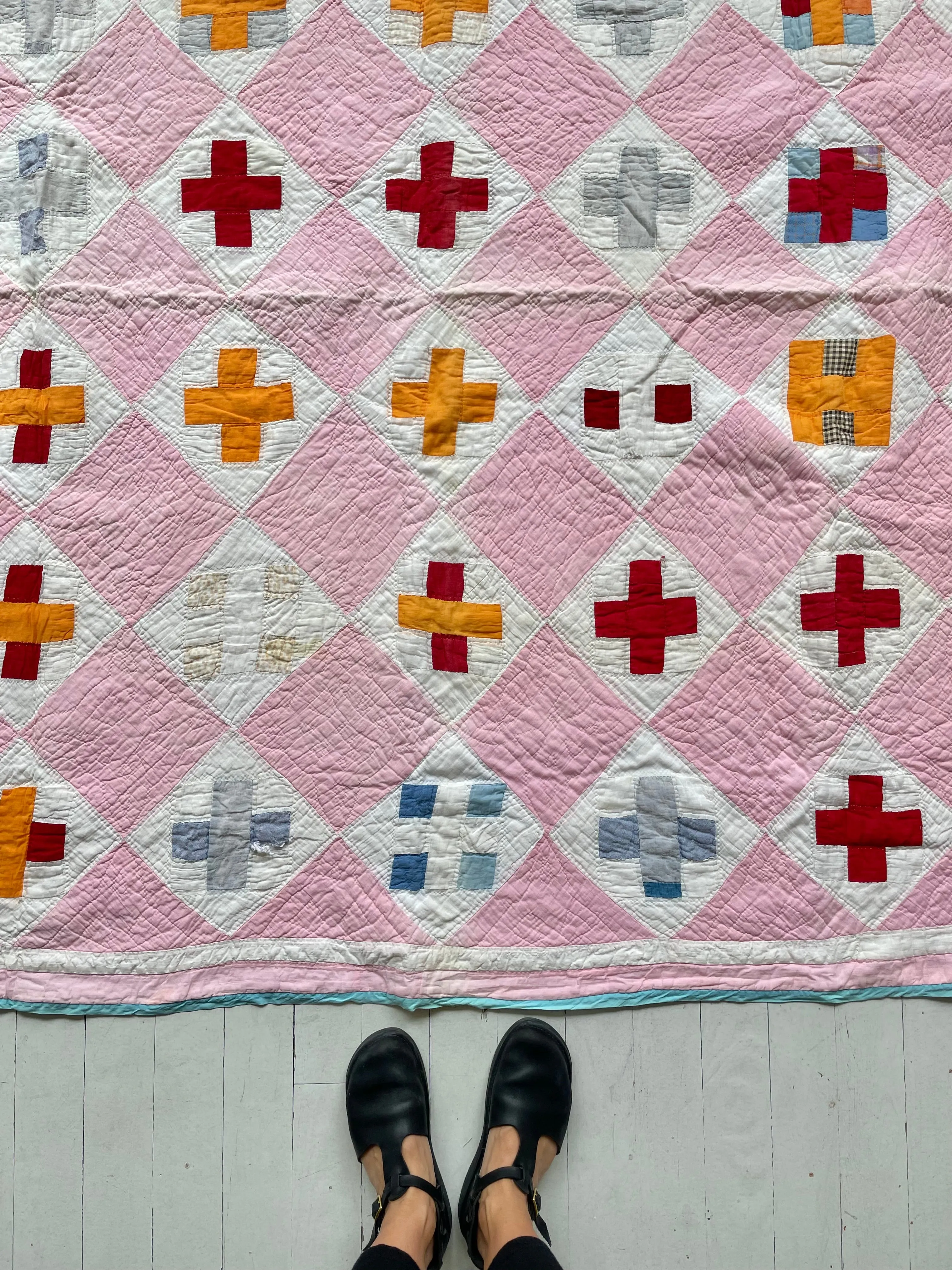 Nine Patch Cross Quilt