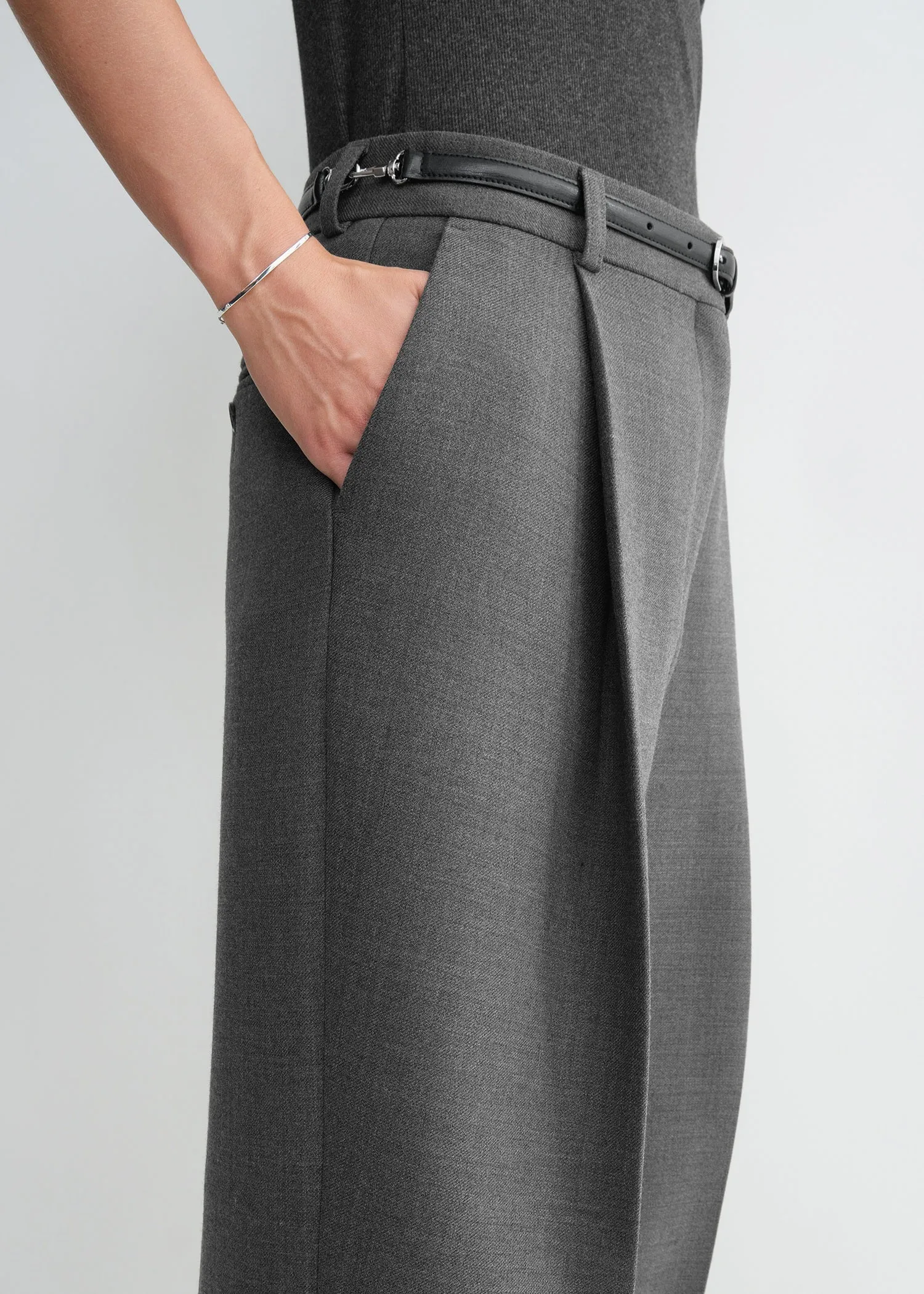 Pleated straight trousers grey melange