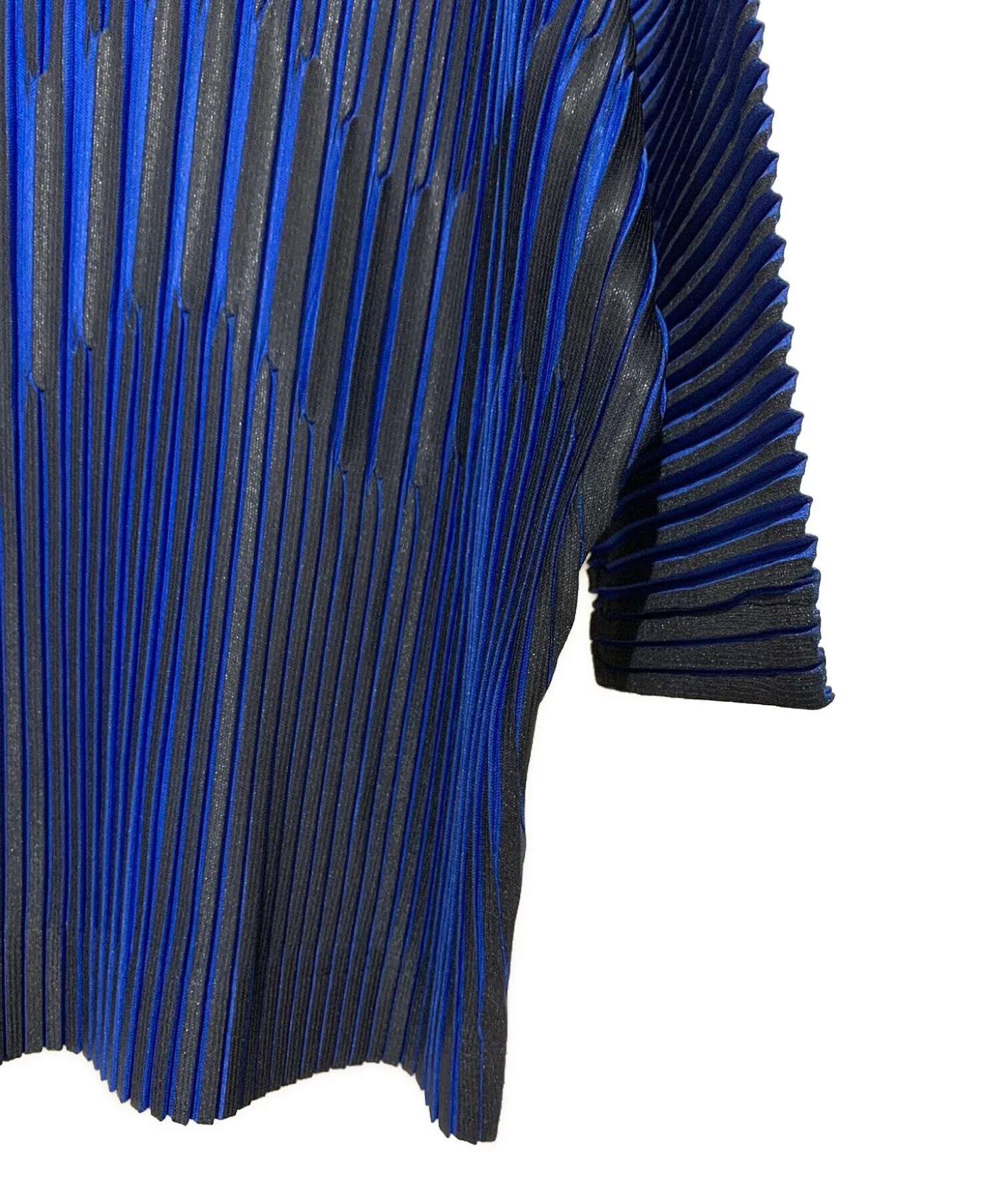 [Pre-owned] ISSEY MIYAKE Pleated pullover shirt IM62FJ642