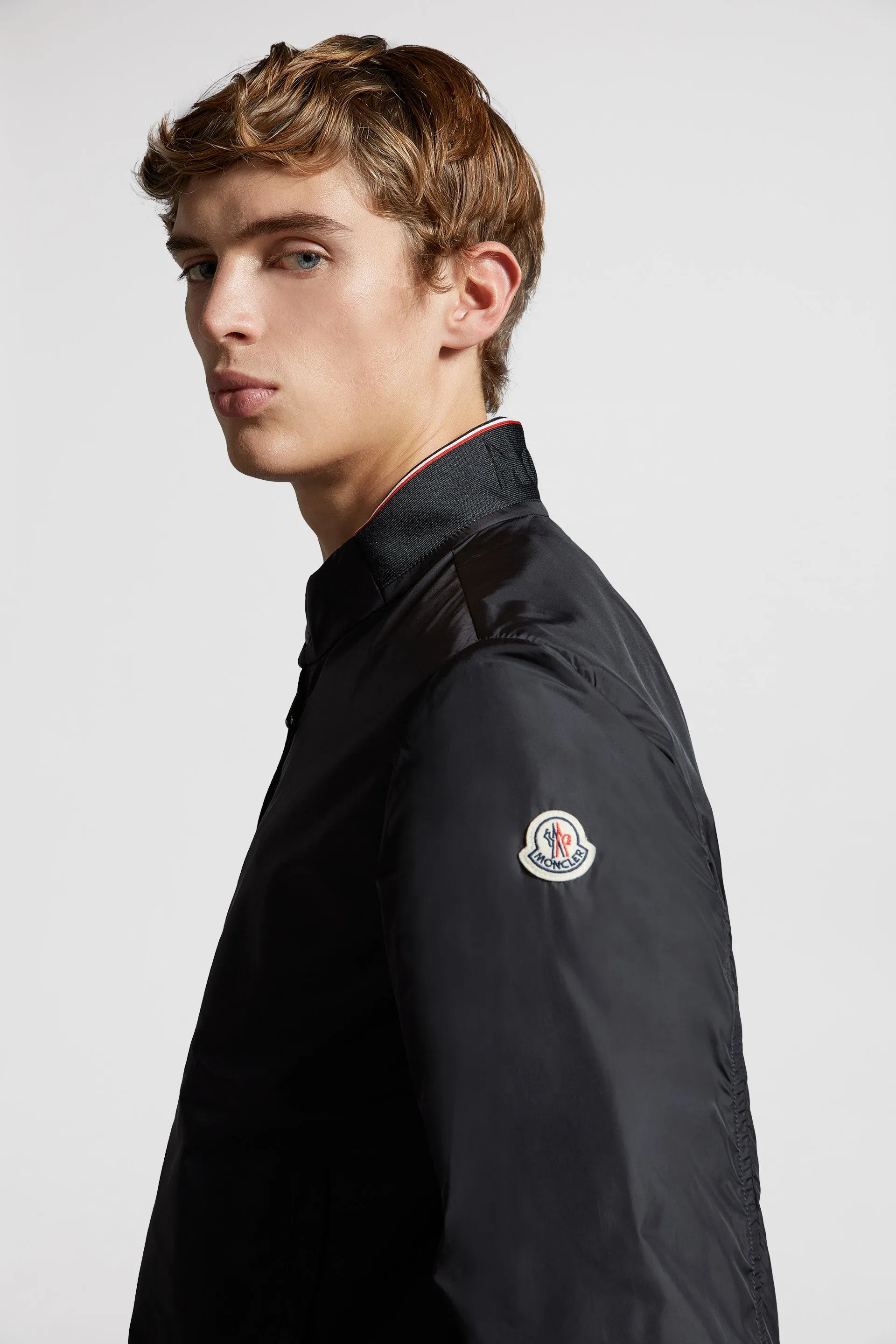 Reppe Black Windbreaker