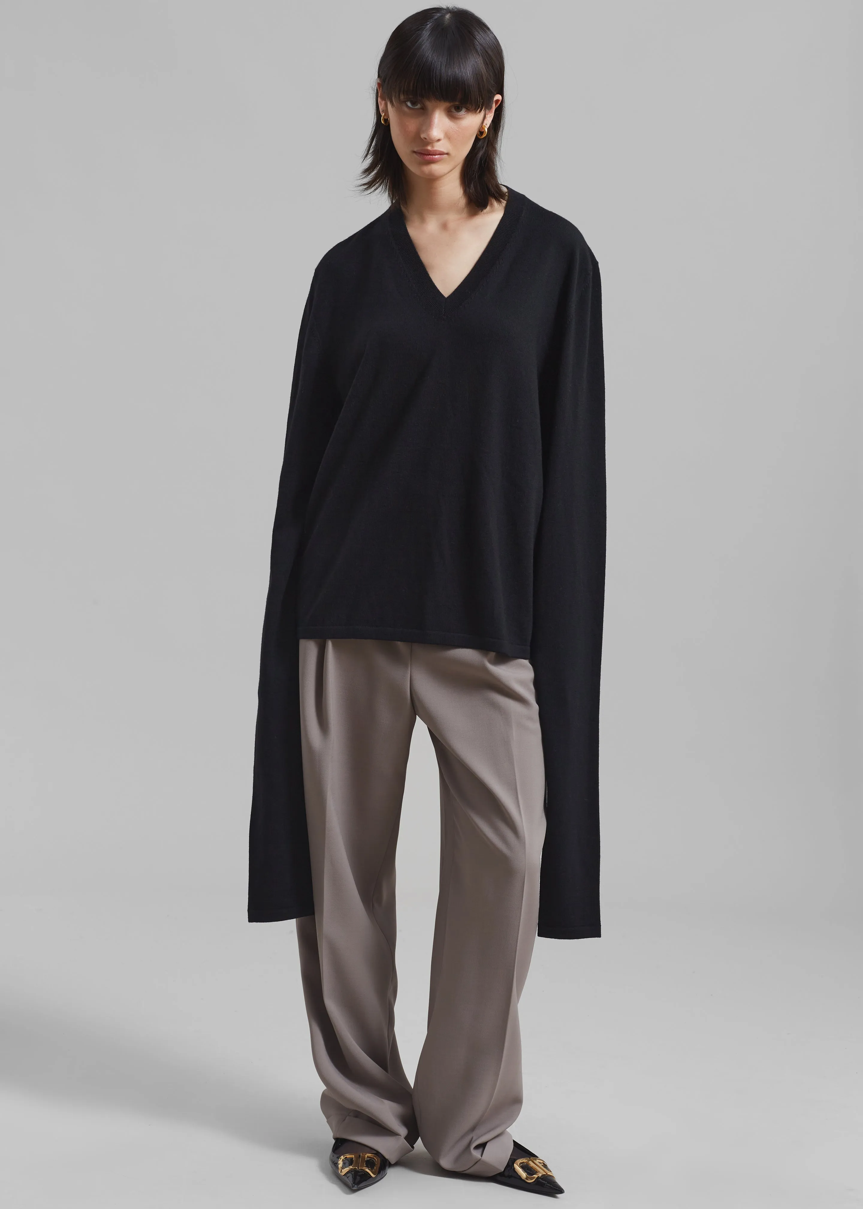 Selma Extra Long Sleeve Merino Wool Pullover - Black