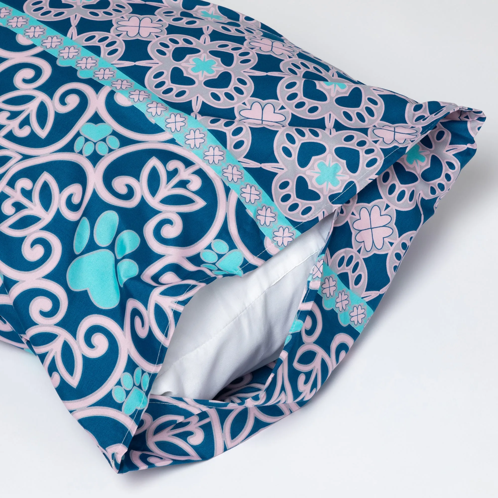 Super Cozy Perfectly Patterned Paws Sheet Set